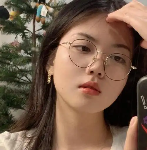 女人生活真实图片,女生现实生活真实自拍照片