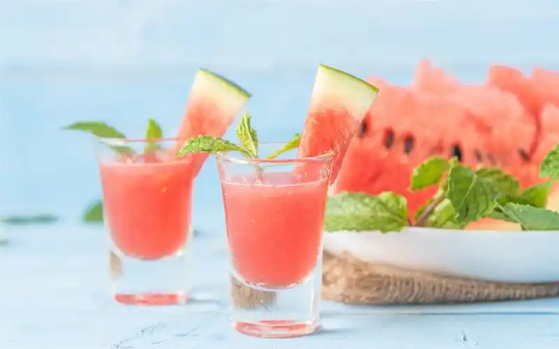 清凉夏日西瓜高清桌面壁纸