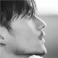 女生最喜欢的类型男人头像图片成熟霸气