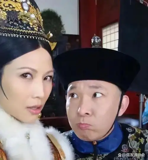 演员休息时都在干嘛?杨紫这张我忍了,最后一张承包一整天的笑点