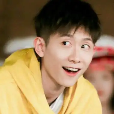 张一山头像图片大全最新高清张一山图片大全最帅