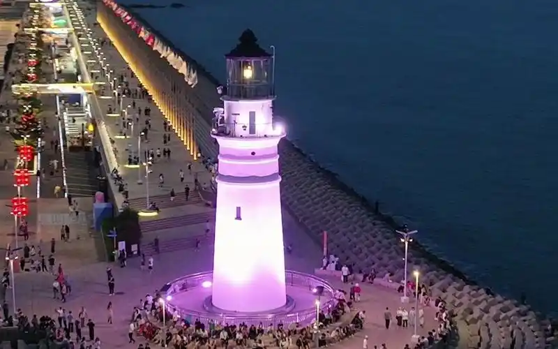 青岛情人坝的灯塔-加长版