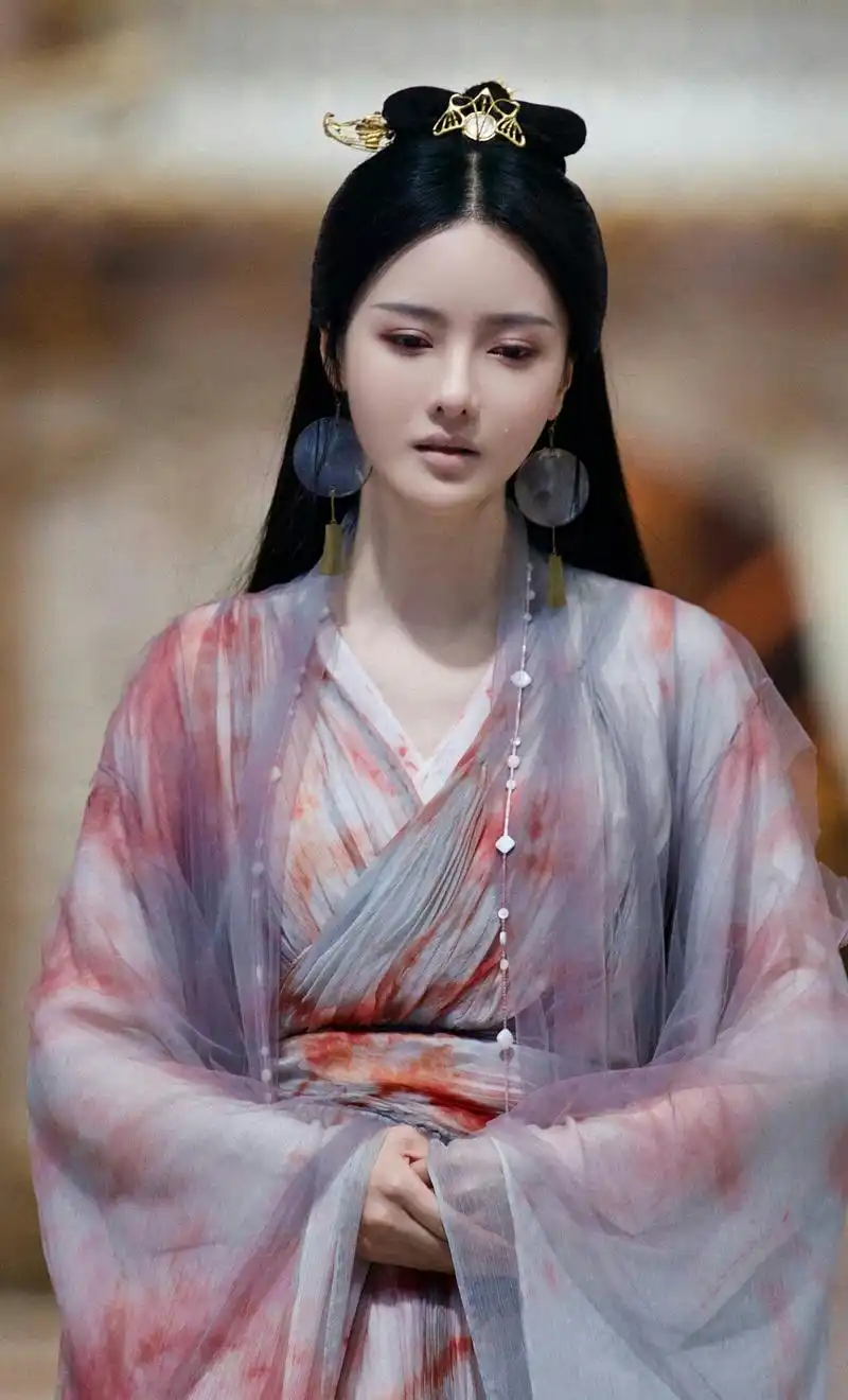 《宸汐缘》【青瑶】张芷溪 _ cos服,古装[图片专辑] _ 图片网