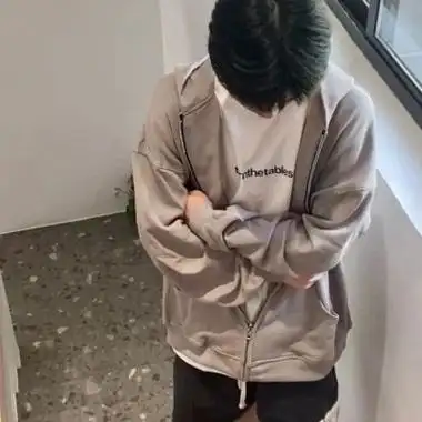 阳光高冷型气质精致男头合集 韩系个性潮流很气质时尚男头_男生头像