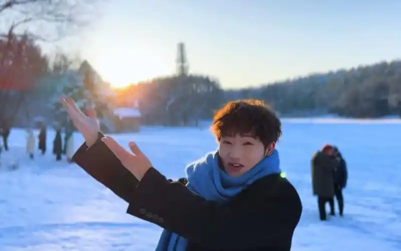 蒋敦豪,雪地里心软的神|人景加这个bgm 绝配,走不出去了一点!