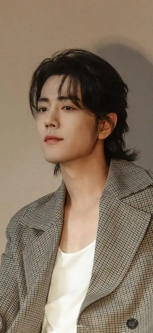 肖战拍的脚变装