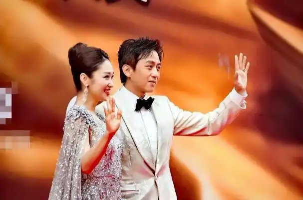 华表奖红毯:章子怡贵气满分,袁泉气质好独特,被刘德华帅到了