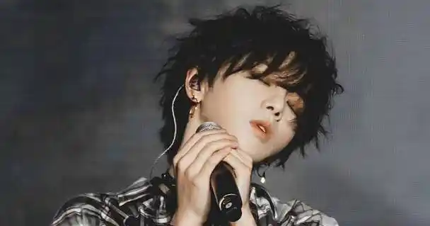 尚雯婕成为华晨宇的伯乐,七年如一日不忘初心,华晨宇生日快乐_蔡徐坤