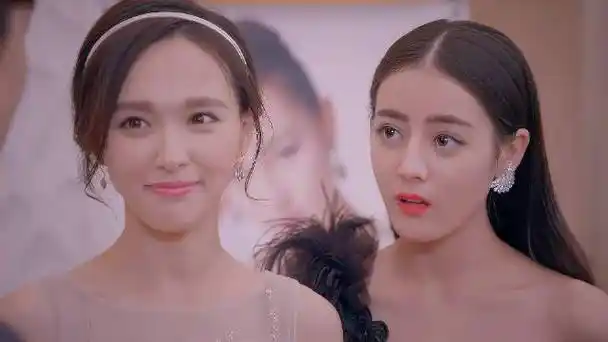 克拉恋人:叶琪嫉妒米朵比她漂亮,往她身上泼酒,高雯让叶琪滚