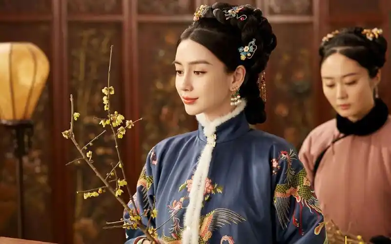 baby冬日清宫装上线柔美典雅好端庄-明星写真-明星娱乐资讯