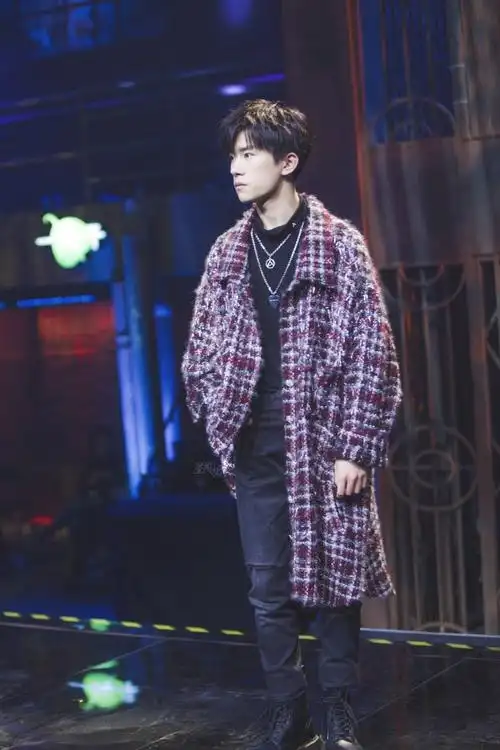 fc faithconnexion 酒红编织格子羊毛衬衫小香风外套易烊千玺同款