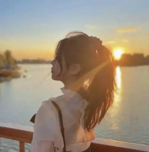 文艺头像女森系个性,文艺头像女森系-图片大观-奇异网