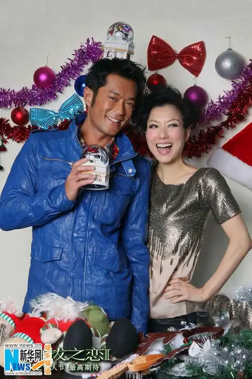 《高海拔之恋》圣诞造型 郑秀文古天乐扮麋鹿卖萌