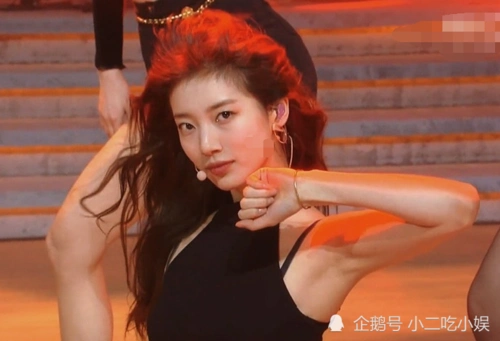 "爱豆"裴秀智回归:出道十周年音乐会劲歌热舞