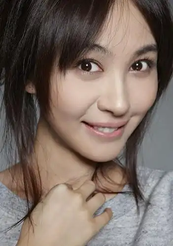 李菲儿清暖素颜写真洒泪惹人怜