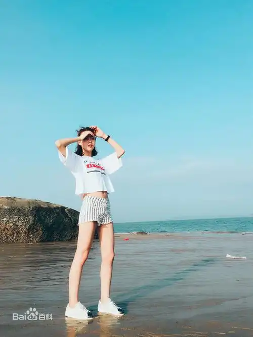 张婉清图片_百度百科