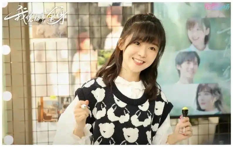 《我凭本事单身》最萌身高差,宋伊人邓超元合伙撒狗粮!