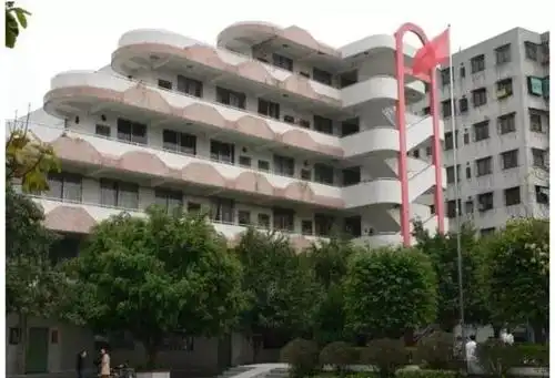 2019年广州市从化区第四中学学校信息