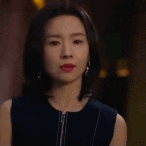 身材不行就别尬演"情妇",43岁董洁告诉你,什么是教科书式撩汉