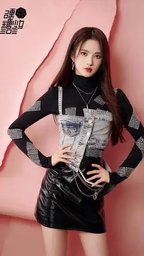 硬糖少女303成员刘些宁