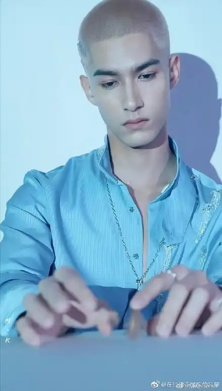 米卡 二公开口即是王者 - 堆糖,美图壁纸兴趣社区