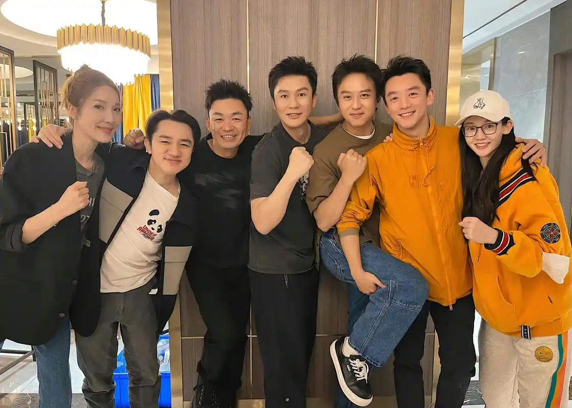 哇唔,又是一波回忆杀,那时叫奔跑吧兄弟第一季