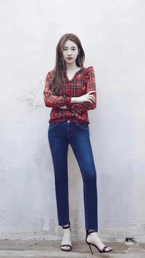 裴秀智的这些形象照漂亮迷人喜欢她吗