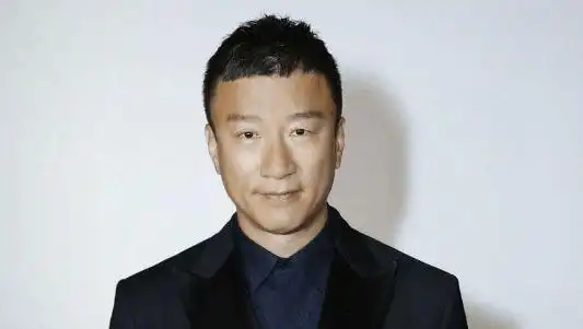 孙红雷参演的多部作品受到了很多观众的喜爱,于是这个小眼睛单眼皮