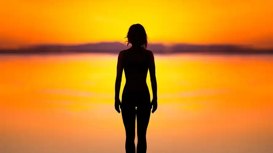 首页 女孩 女孩剪影,日落 壁纸 女孩剪影,日落 桌布 - 1920x1080 全