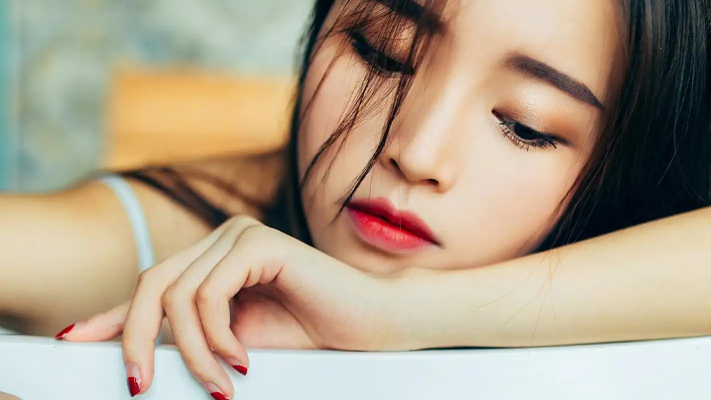 性感美女图片高清桌面壁纸