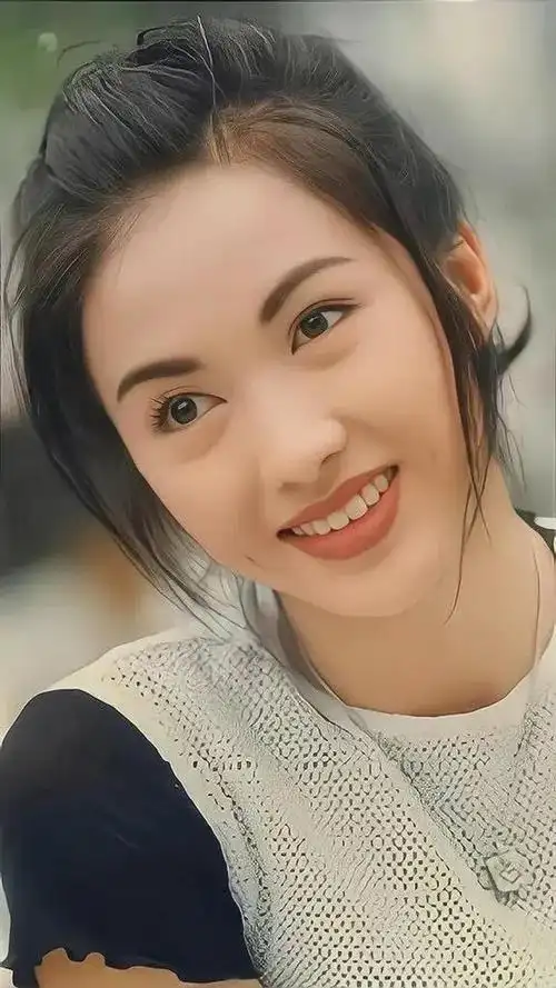 黎姿再谈复出:时间精力有限,一切看缘分