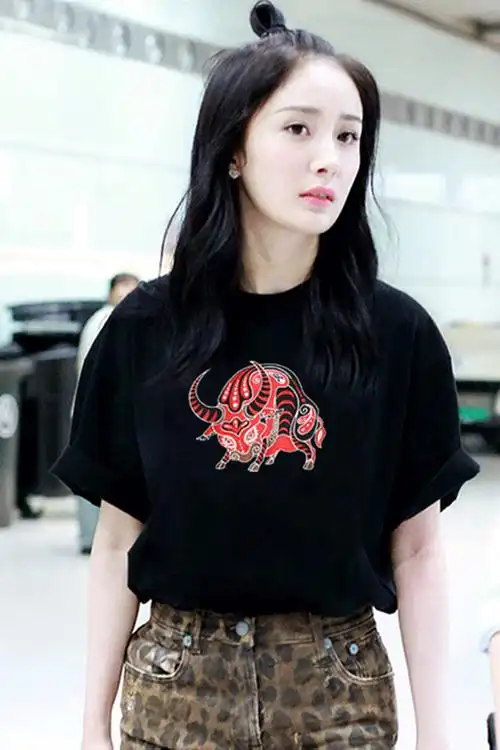 goomillee杨幂同款t恤女短袖新款女刺绣上衣宽松黑色ins潮夏黑色牛年