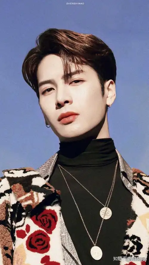 王嘉尔演伦敦唱会怒怼外媒,霸气外漏