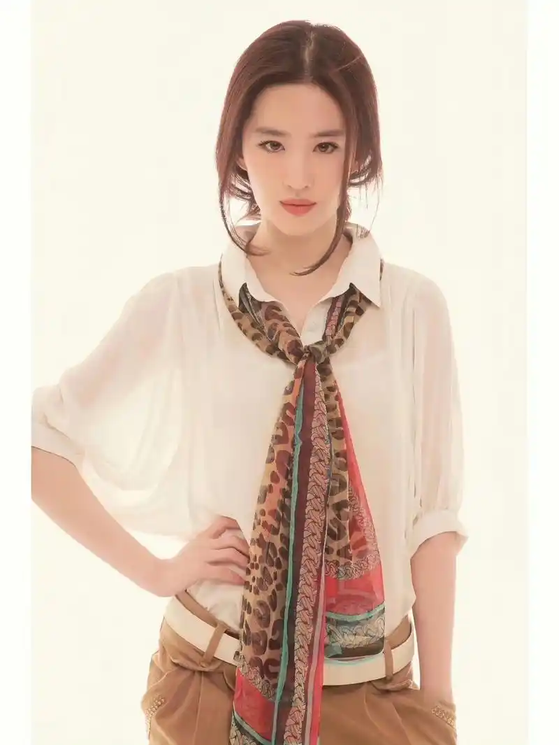 刘亦菲卓多姿 - 抖音