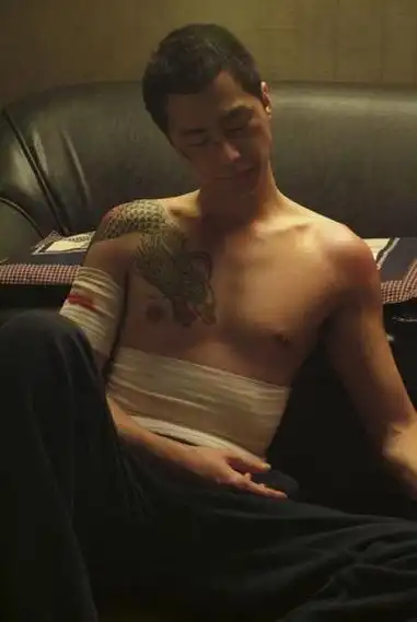 赵寅成全智贤合影(全智贤心中男神)