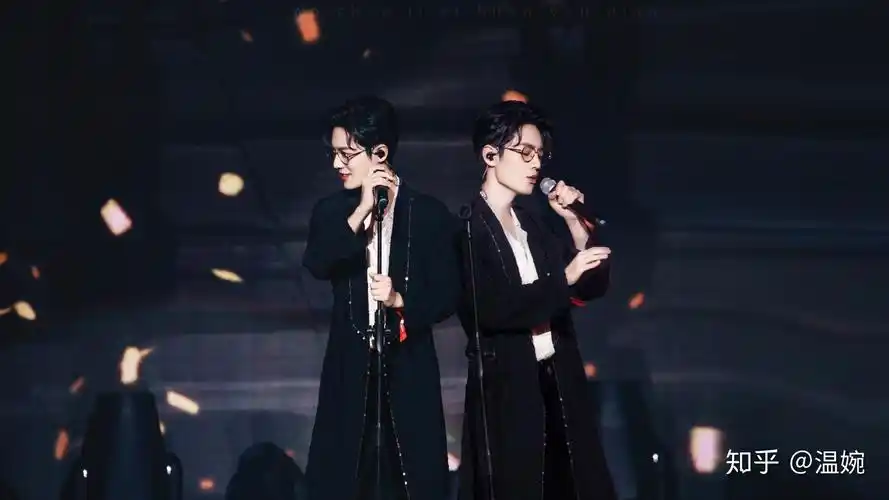 有没有肖战的高清图片可以当壁纸的那种照片