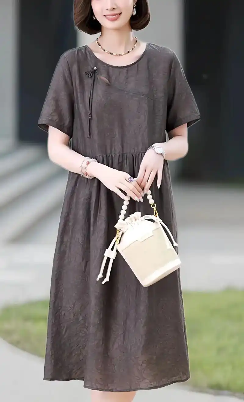 夏季连衣裙女2024新款高端复古休闲遮肚薄款中长裙 设计师说