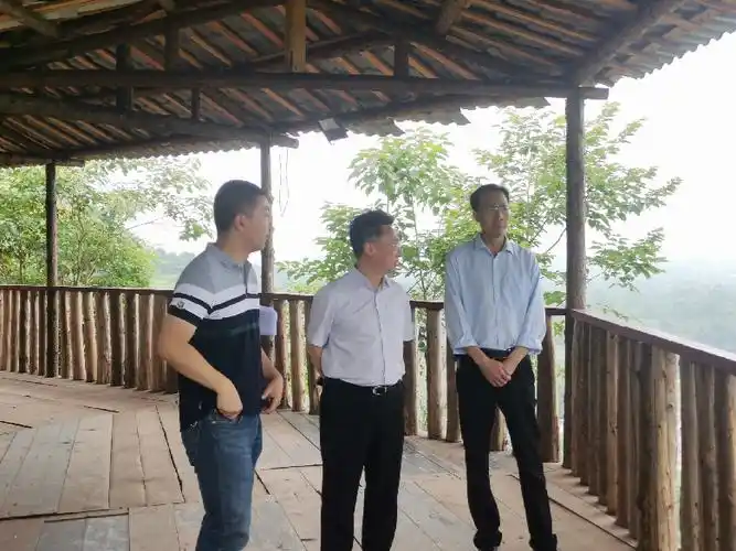 乐山市民政局局长曾剑赴沙湾区调研民政项目推进和两项改革后半篇文章