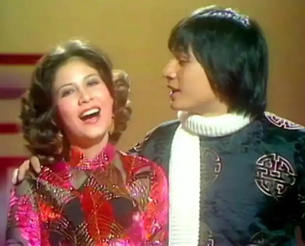 回顾6位女星个个伉俪情深:有为去世4年丈夫生女,有余生不再嫁