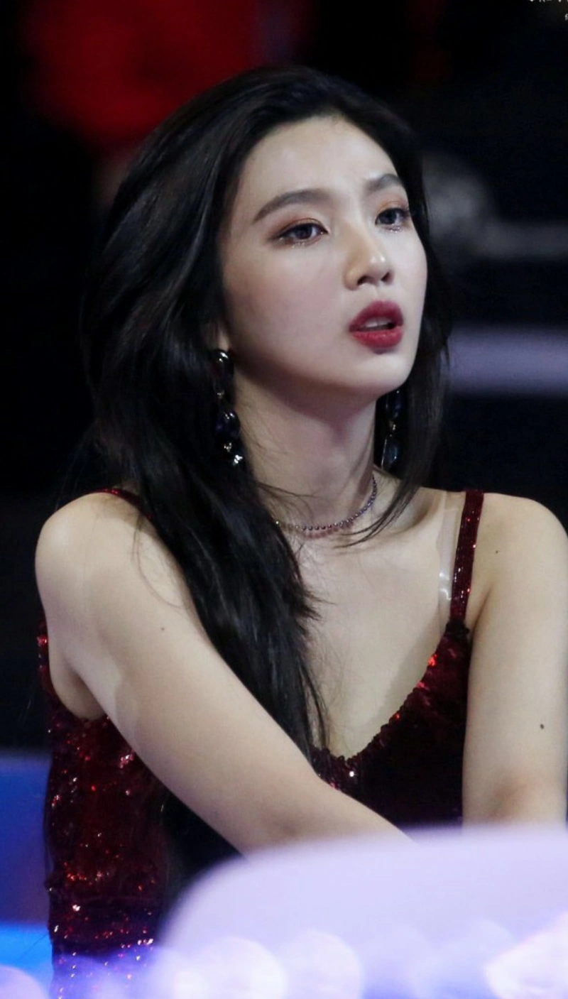 朴秀荣唯美迷人写真,这颜值气质太棒了,好喜欢她