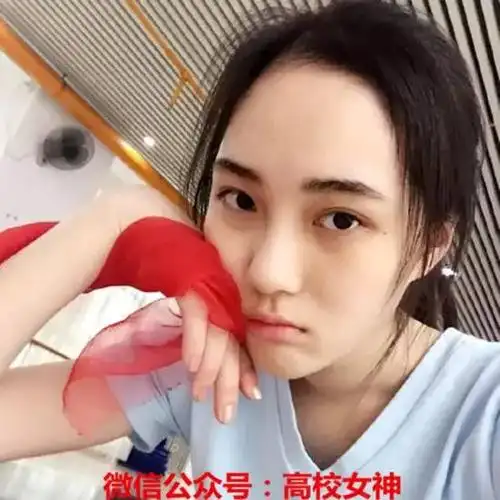 snh48赵嘉敏亮相北电艺考有颜值有才艺