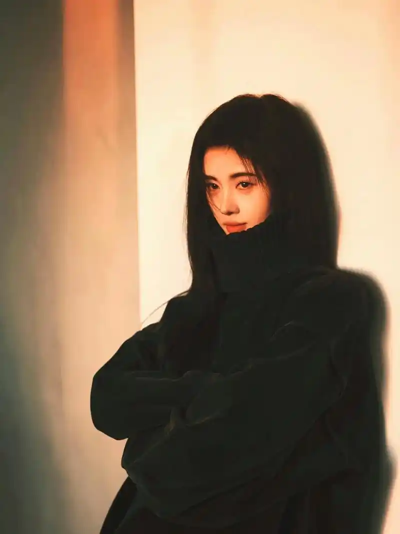 94 #鞠婧祎 #氛围感 #毛衣 #黑长直 #美女 - 抖音