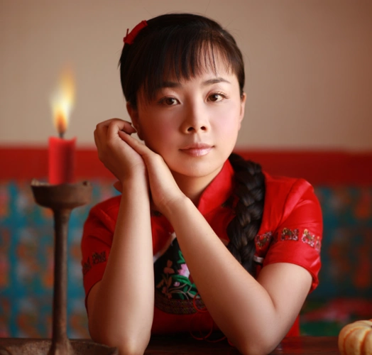 王二妮的老公是谁王小妮演唱会