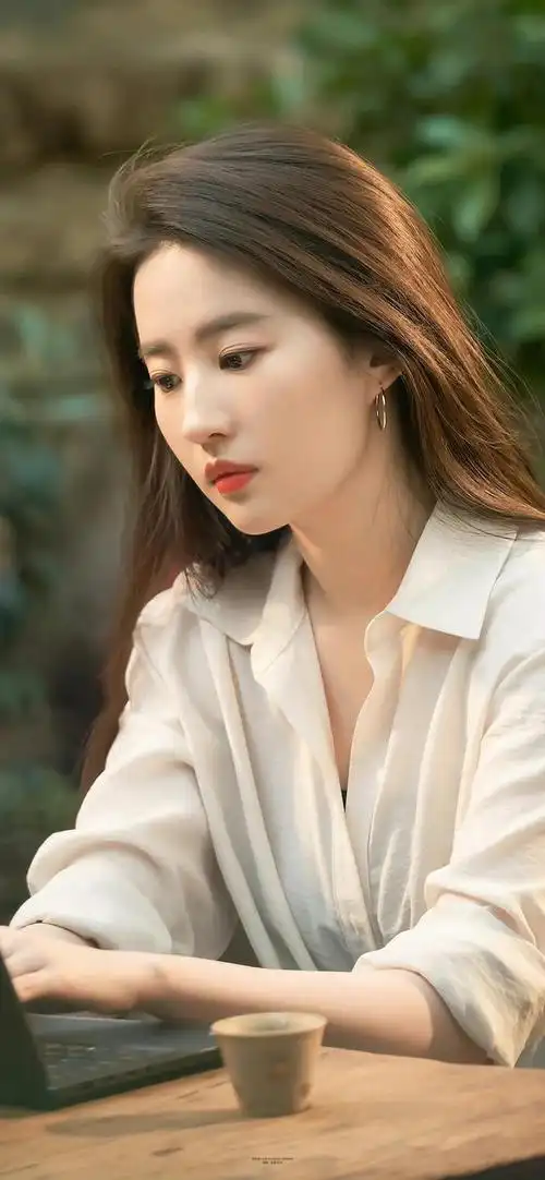 一波刘亦菲的壁纸