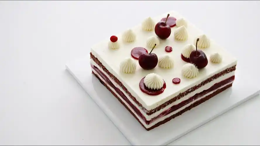 樱桃香草慕斯蛋糕cherryvanillachocolatemoussecakebrechebrechel