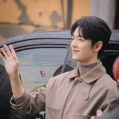 落魄女星拉皮条赚大钱?王栎鑫暗恋谭松韵?_张晶_英姐_圈子