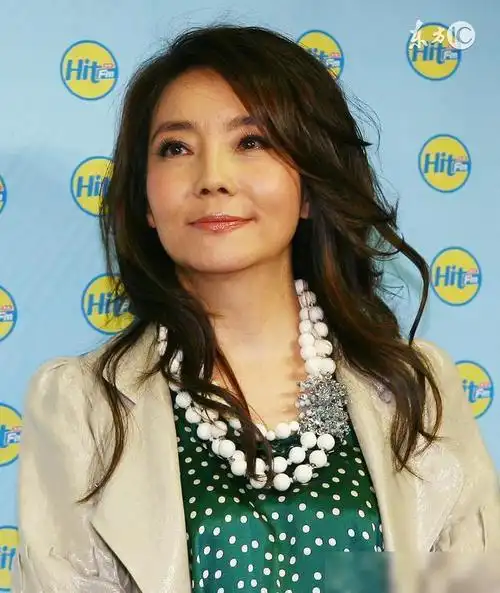 陈淑桦:一代歌坛天后的沉寂史