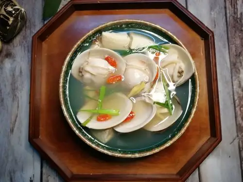 青蛾不需要复杂的做法就能成就天下第一鲜的美名