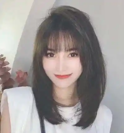 齐肩发剪什么刘海好看,这样搭配简直绝了