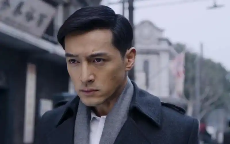 伪装者胡歌剧照桌面壁纸图片下载1